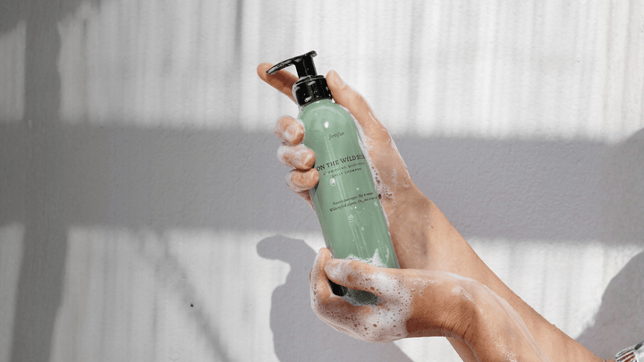 Porosité des cheveux : comment la reconnaître et adapter ses soins ?